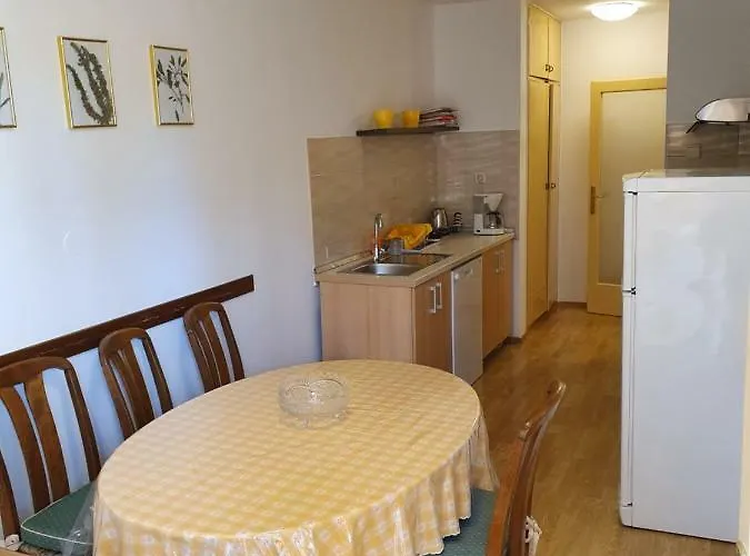 Val Apartman Pula