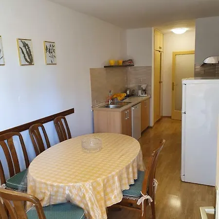 Val Apartment Pula
